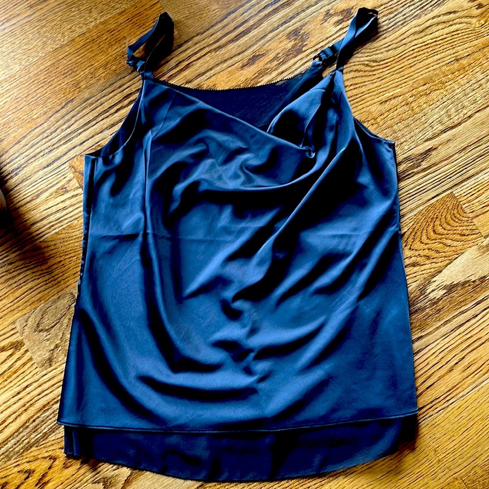 Like new! White House Black Market black satiny tank top